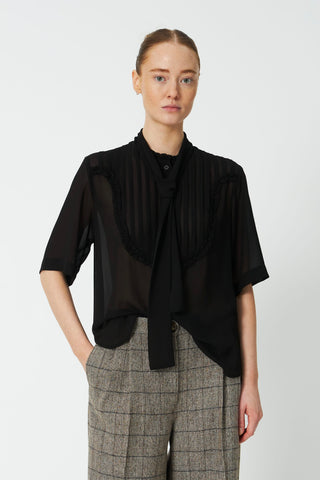 Top Chiffon with tie band