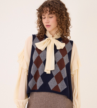 Trui mouwloos met argylemotief