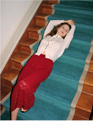 Rok Sopha Cherry Red