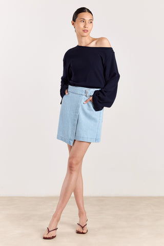 T-shirt Archie off-shoulder Donkerblauw